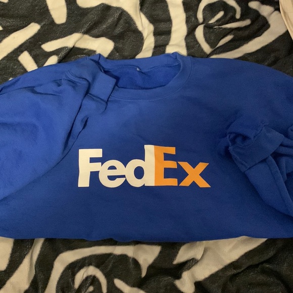 FedEx Gildan Blue Sweatshirt - Picture 3 of 6